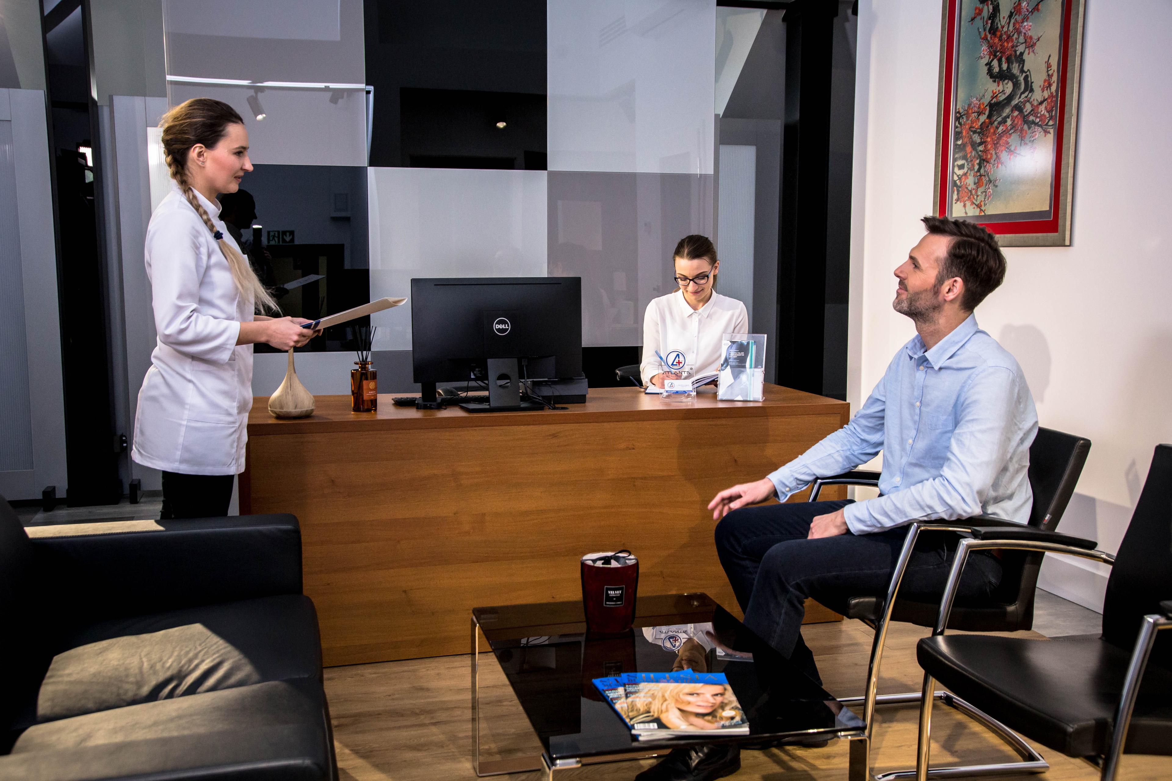 Wnętrze Atlanta Clinic — tradycja i nowoczesność medycyny